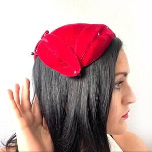 Vintage Red Rhinestone Toque Turban Capulet Hat